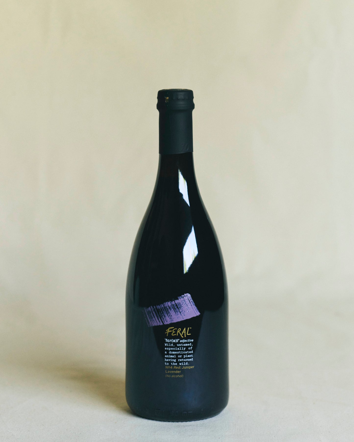 Feral – N°4 Red (no alcohol)
